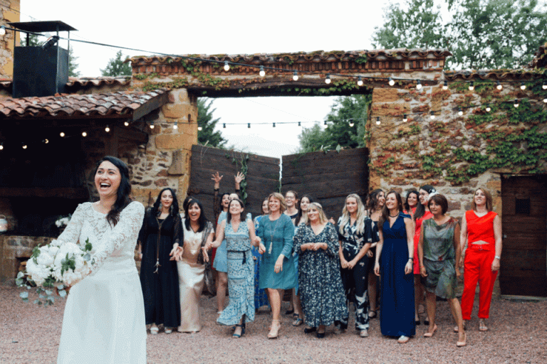 lancer de bouquet La Genetiere